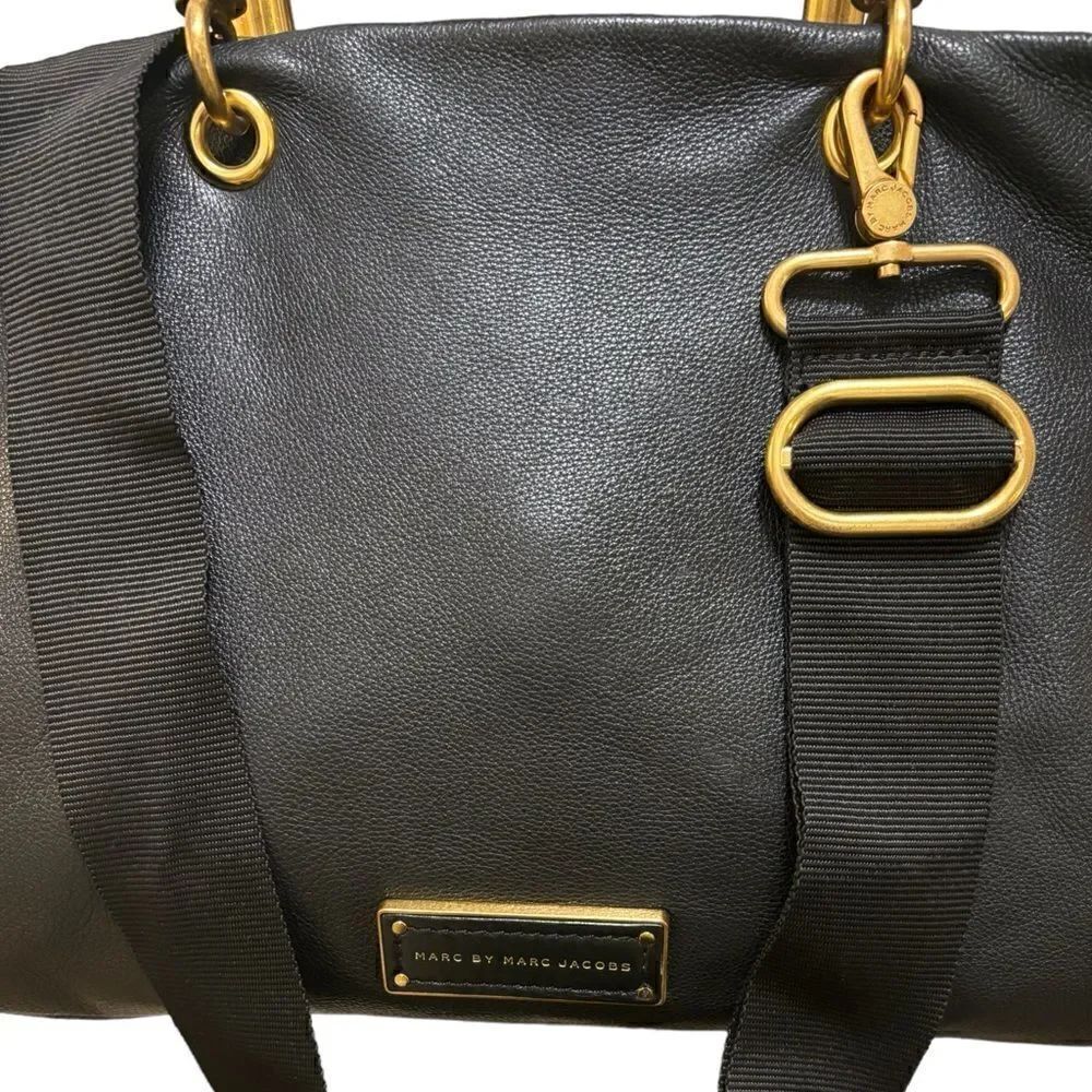 ❤️SOLD❤️Marc By Marc Jacobs Too Hot To Handle Leather Tote/Crossbody - Picture 3 of 14